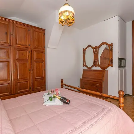 Sleeps 8 Wifi Muronico